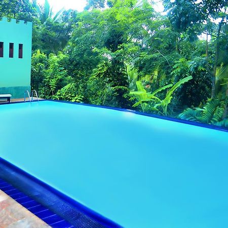 Tropical Retreat Hotel Unawatuna Buitenkant foto