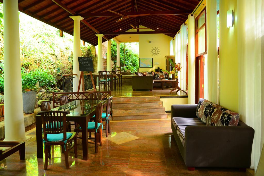 Tropical Retreat Hotel Unawatuna Buitenkant foto