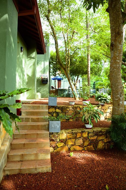 Tropical Retreat Hotel Unawatuna Buitenkant foto