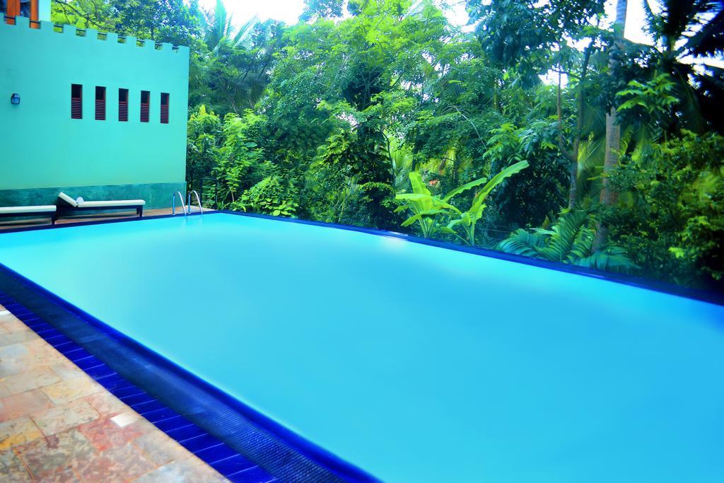 Tropical Retreat Hotel Unawatuna Buitenkant foto